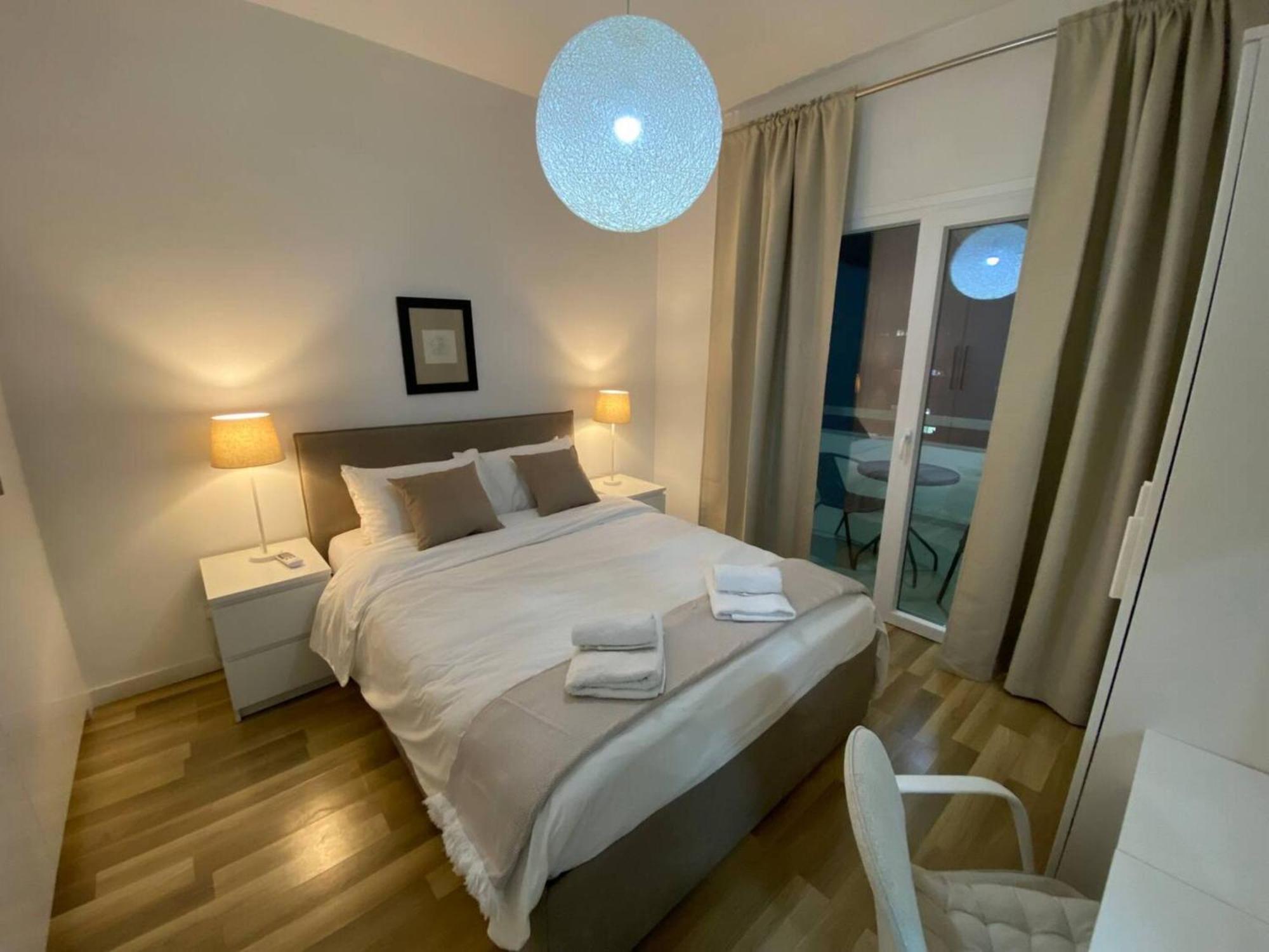 Seabreeze City Center Flats By Trulycyprus Limassol Exterior foto