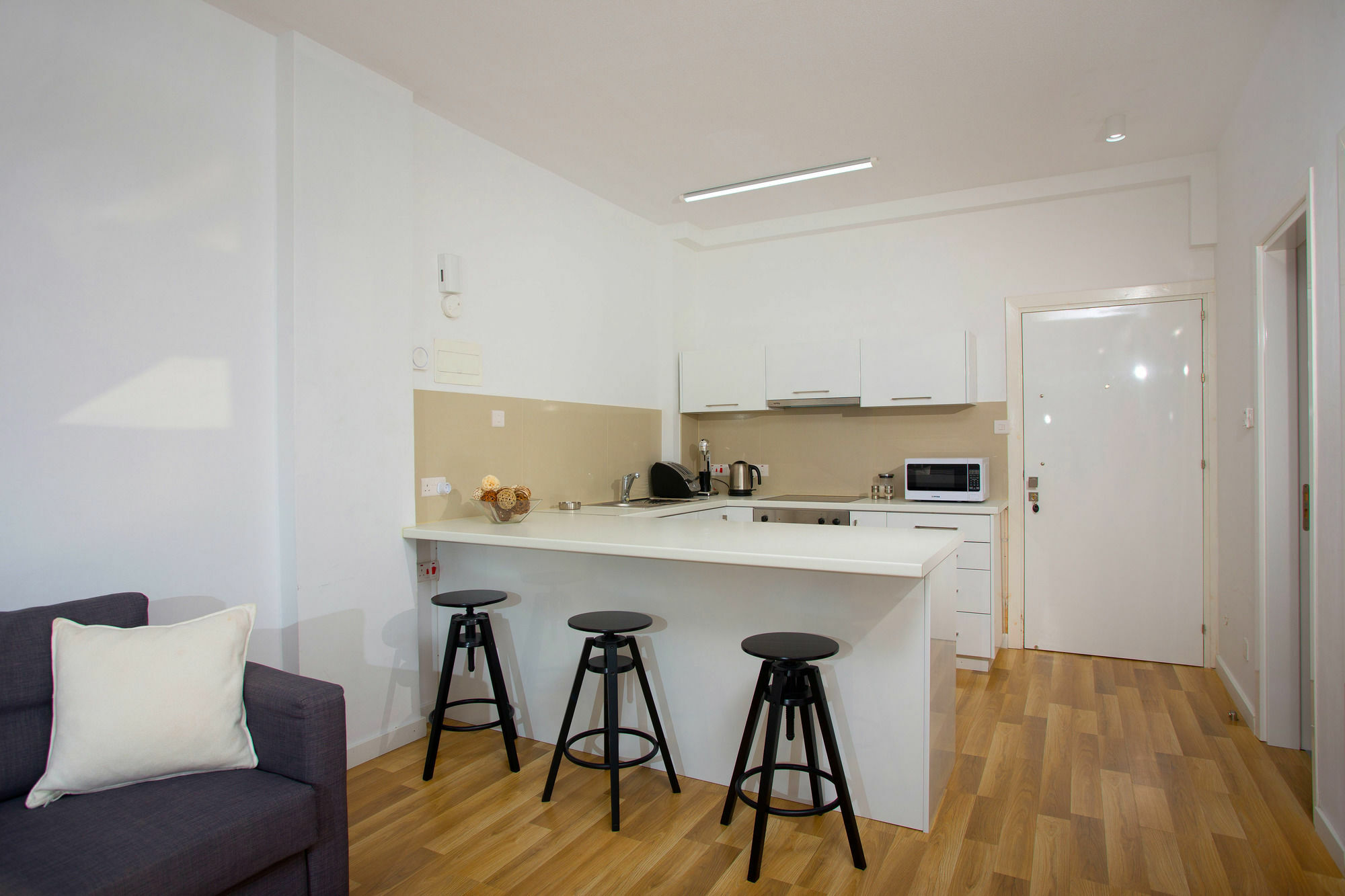 Seabreeze City Center Flats By Trulycyprus Limassol Exterior foto